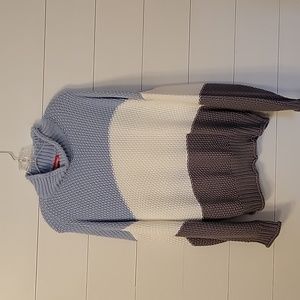 Tri colored chunky knit sweater